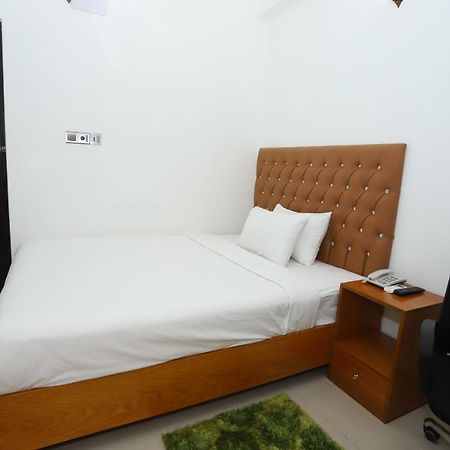 Hotel Blue Castle 达卡 外观 照片