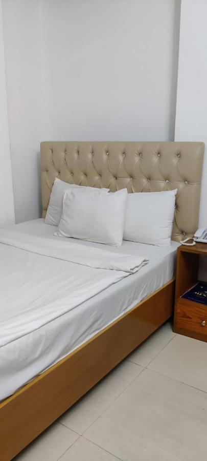 Hotel Blue Castle 达卡 外观 照片